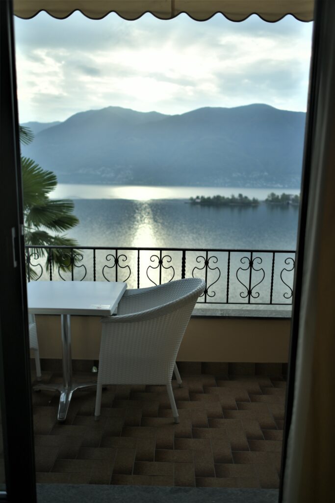 Vue de la chambre de l'hôtel la Rocca à Locarno